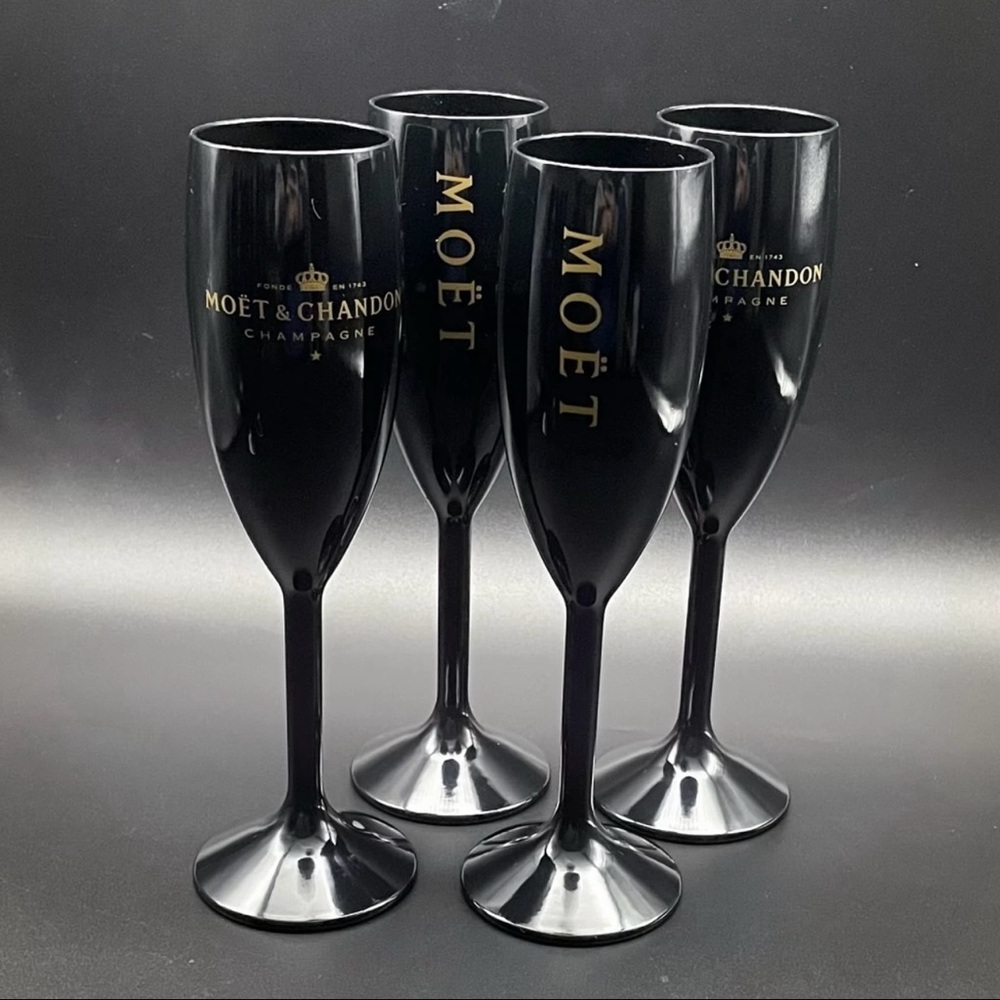 Champagne Party Set - Black - 12 Pieces